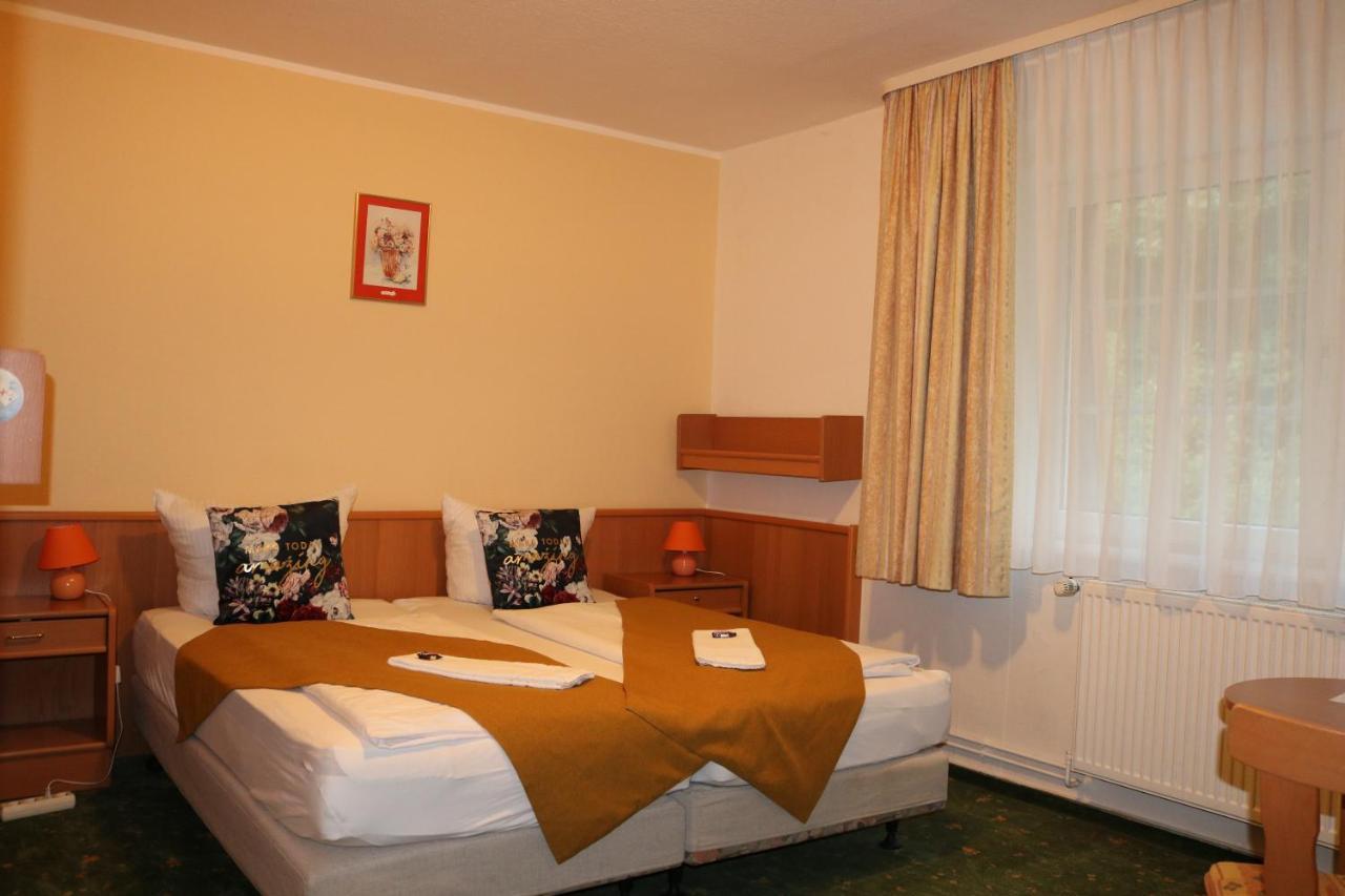 Waldhotel Harz イルセンブルク エクステリア 写真